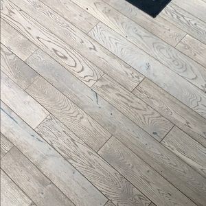 Meet your Posher, Suzanne